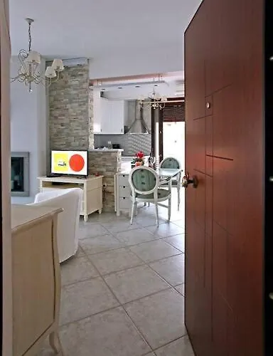 Olympus Veranda Mountain And Sea View! Apartment Litochoro